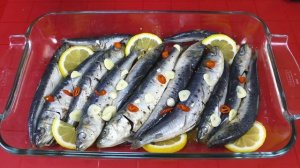 САРДИНЫ "ИВАСИ" в ДУХОВКЕ по средиземноморскому рецепту!