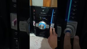 Muzikalniy sentr PANASONIC SA-VK470