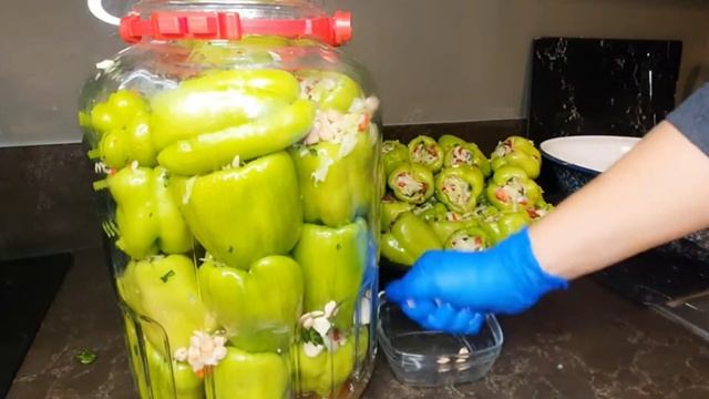 ФАРШИРОВАННЫЕ КАПУСТОЙ ПЕРЦЫ.ТУРЕЦКИЕ СОЛЕНЬЯ