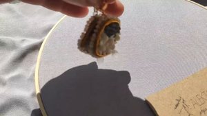 Вышитые серьги из фетра, бусин и бисера своими руками | Таниколада