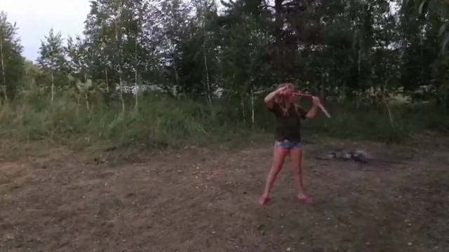 Отдых на природе. Собираю лесную вишню. #каникулы#лето#отдых#семья#выходные#Митинскоеводохранилище смотреть онлайн