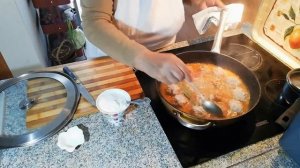 ФРИКАДЕЛЬКИ В СЛИВОЧНОМ СОУСЕ. РЕЦЕПТ МОЕГО ДЕТСТВА