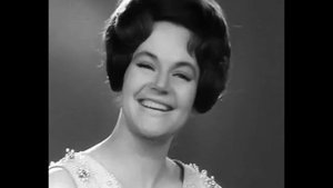 Раиса Неменова. Кружит дымная пороша.