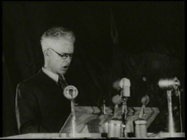 До зброї, слав'яни! / Виступ Довженка на Всеслов'янському комітеті смотреть онлайн