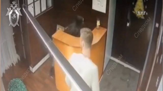 ЗАЛЕТЕЛ С РУЖЬЁМ В КЛУБ и НАПАЛ НА ОХРАННИКОВ МЕСТНЫЙ ЖИТЕЛЬ НАБЕРЕЖНЫХ ЧЕЛНОВ смотреть онлайн