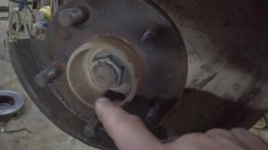 Как отвернуть прикипевшую гайку или болт