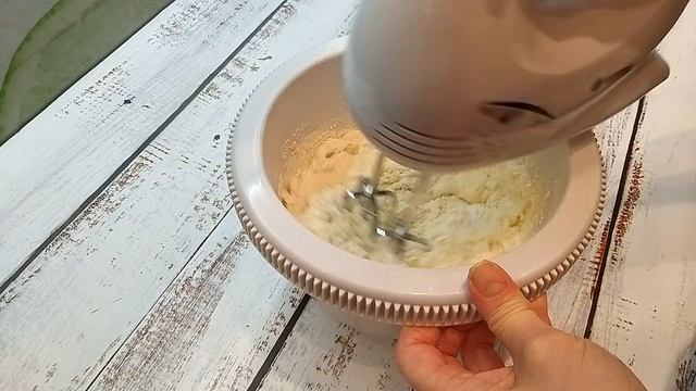 Осторожно!!! Невозможно оторваться!!! Пирог "Мандариновые облака" нежный и очень ароматный.