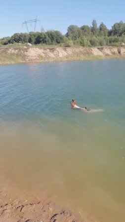 Летом некогда купаться было, поэтому купаемся осенью.