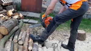 CHAINSAW Husqvarna 135 MARK II VS CHAINSAW STIHL MS 180 CUTTING FIREWOOD!