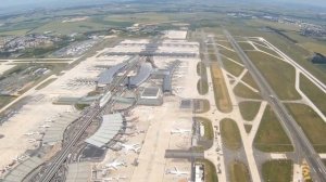 Aéroport Paris Roissy Charles De Gaulle. Aerial Transit L-R 8