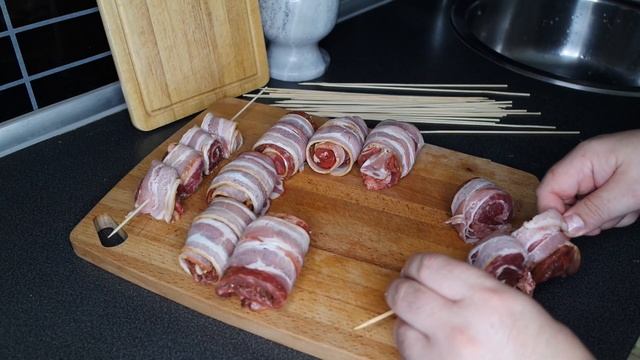 #шашлык #BBQ Рецепт от шеф-повара шашлык «Рулетики из говядины с сырокопчёным беконом»
