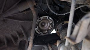 Mercedes Vito потек сальник АКПП ZF4HP20.Меняем на оригинальный.