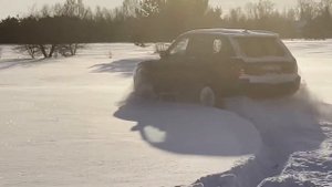 Range Rover Sport l320 in snow
