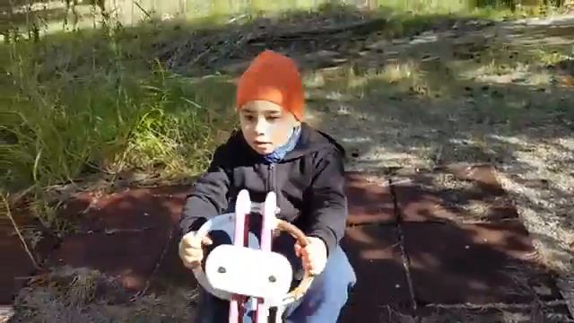 Дети на качелях смотреть онлайн