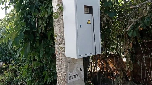 Монтаж автономной камеры видеонаблюдения на столб. смотреть онлайн