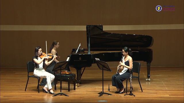 Béla Bartók - Trio Sz. 111 for Violin, Clarinet and Piano смотреть онлайн