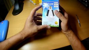 Led Лампа  с аккумулятором на СОЛНЕЧНОЙ БАТАРЕЕ