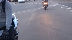 Вилли на YAMAHA R1 2011 и HONDA cbr900rr / Подйон на заднее колесо