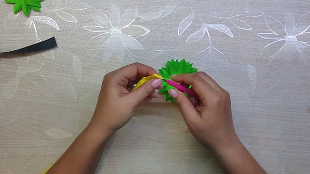 Фоторамка "Хризантемы" смотреть онлайн