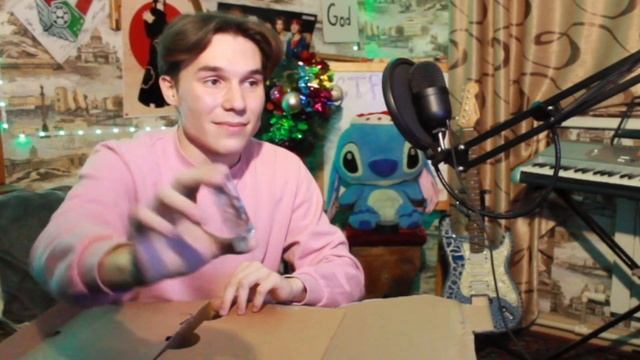 ПОДПИСЧИЦА ПРИСЛАЛА МНЕ ... ЭТО!? ...  ВПЕРВЫЕ ПОЛУЧИЛ ПОСЫЛКУ ОТ ПОДПИСЧИЦЫ | Я ЗАПЛАКАЛ....