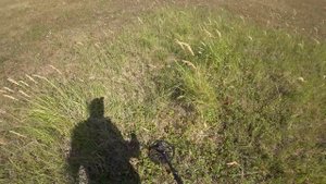 СПУСКАЯСЬ В ОВРАГ СЫН ЧТО ТО НАШЁЛ И КРИКНУЛ МНЕ ПО РАЦИИ ОБ ЭТОМ! Коп с мд Gold Hunter Frogman B75