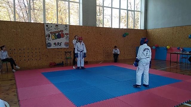 Меркушин Н. - Лапин А. (тр. оба Кузнецова И.Ю.) - клубные соревнования "Pride" 2019 таеквондо ITF смотреть онлайн