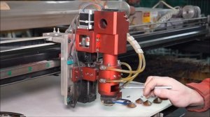 Обзор лазерной головки для резки металлов и неметаллов...