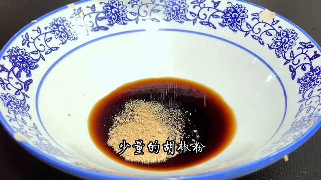 苦瓜炒蛋，好多人第一步就做錯了，教你一招，清脆不苦，超好吃【阿朝哥美食 】#苦瓜炒蛋 #苦瓜 #蛋