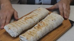 Шаурма! Классический рецепт с обалденным соусом.mp4