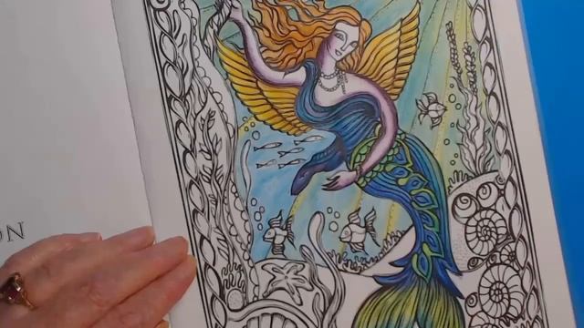 Coloring a beautiful Mermaid Angel - New Techiques, Skin, sand, shells, hair with Derwent Inktense смотреть онлайн