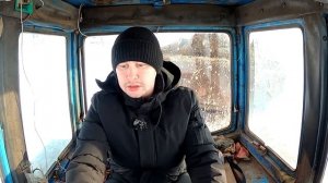 Работаю на тракторе (ЗАСТРЯЛ ДВА РАЗА НА 50 МЕТРАХ), вывозим навоз и раздаем корм на ферме!