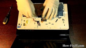 Sony VAIO SVE141 disassembly and replace keyboard, как разобрать и поменять клавиатуру