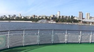 Т/х "Афанасий Никитин" приходит в Саратов 21.09.2021.