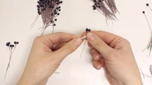 Создаём веточку с ягодами бузины