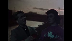 Для нее любовь забава