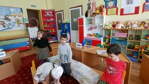 Сюжетно-ролевая игра"Больница".Средняя группа 1"Звездочки "Воспитатель:Баданаева Юлзана Наврузовна.