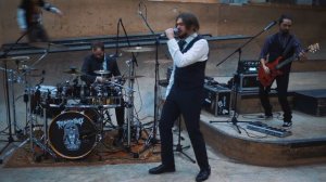 riff action family - school (live in skatepark)