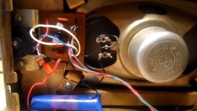 УНЧ на КТ315 или портативная колонка из ничего смотреть онлайн