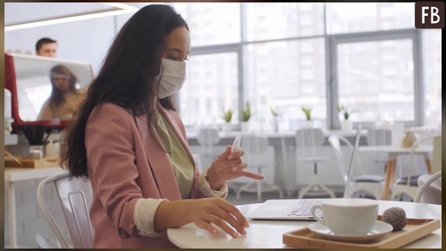 Доктор во Вьетнаме рассказал, как дезинфицировать маски с помощью микроволновки смотреть онлайн