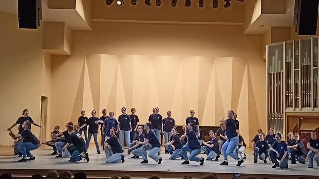 ДАВАЙ, ТАНЦУЙ! смотреть онлайн