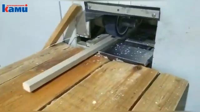 Строгание бруска на четырехстороннем станке BEAVER 620