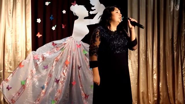 МАМА МАМА,МОЕ СЕРДЦЕ....Я ТВОИ ЦЕЛУЮ РУКИ смотреть онлайн