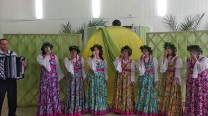 Народный самодеятельный ансамбль "Россиянка" Частушки Терских казаков