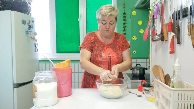 Окунь с овощами,пирожки к чаю.