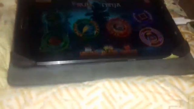 Игра в хоккей ,на планшете. смотреть онлайн