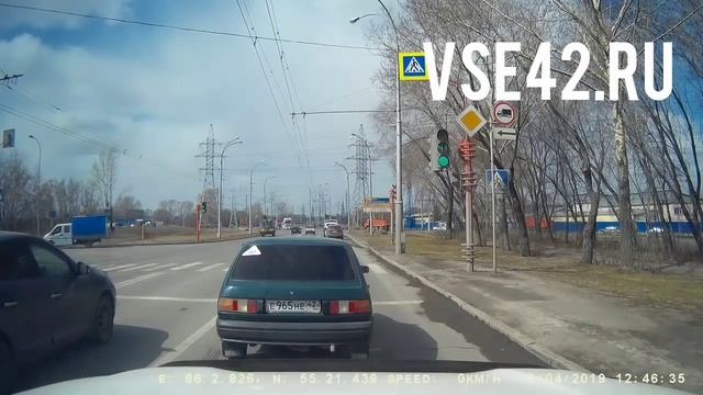 Кемеровчанин пожаловался на "водителя-беспредельщика" смотреть онлайн