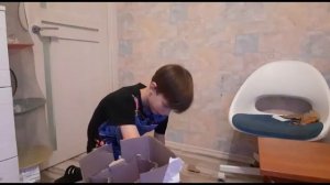 Как сделать стенда из картона