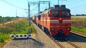 Прибытие грузового поезда из Крыма на станцию Тамань / Arrival of a freight train from Crimea