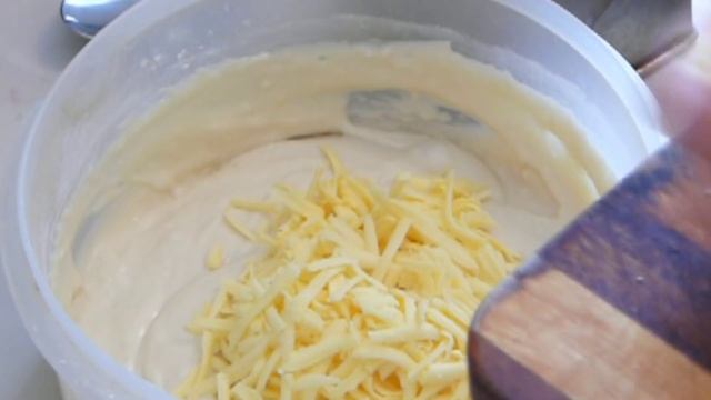 Оладьи с сыром смотреть онлайн