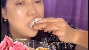 Asmr mukbang By Meri Asmr